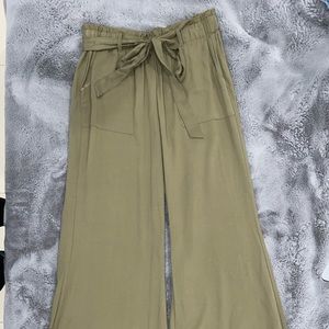 Green Loose Pants